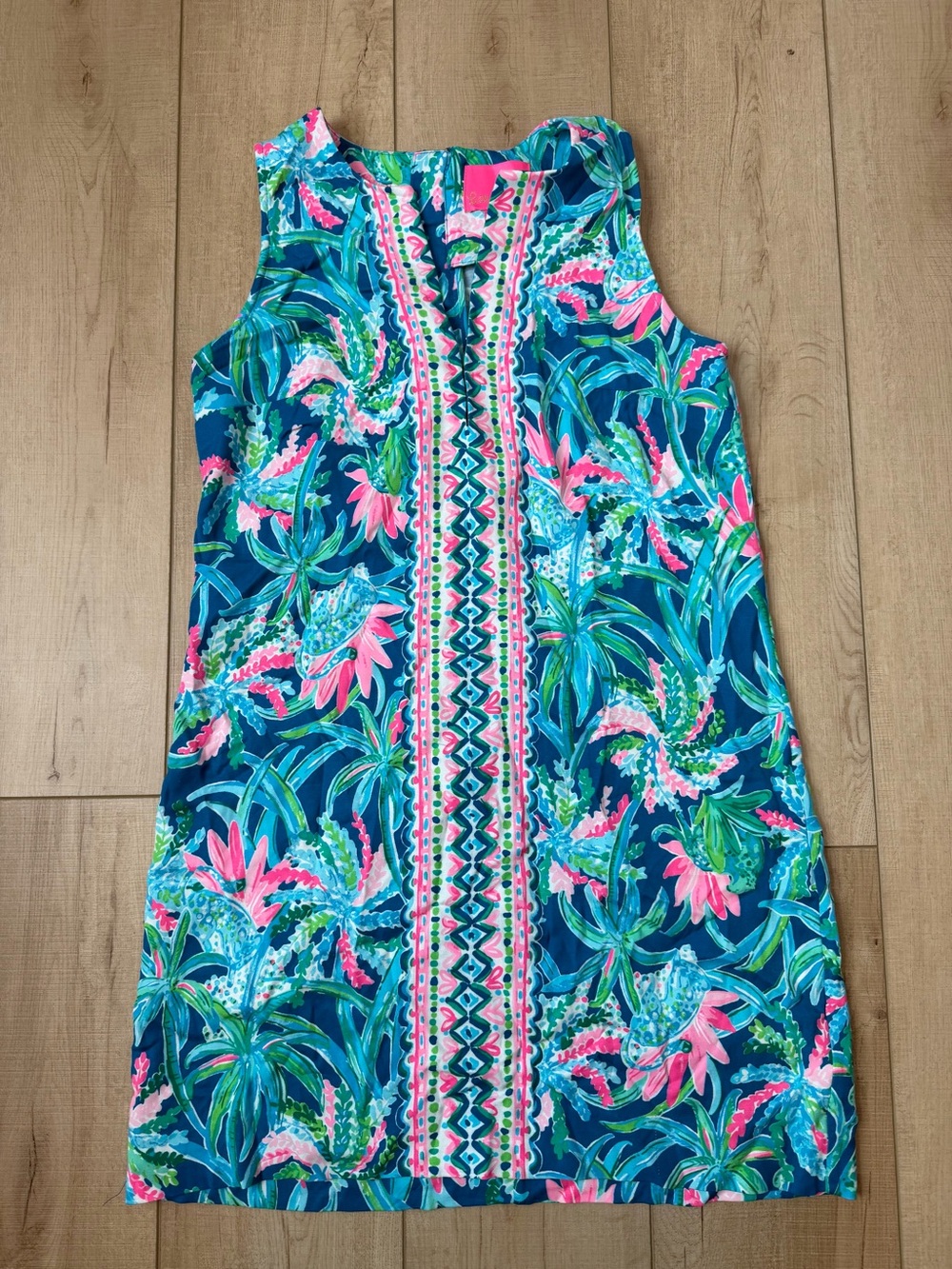 Lilly Pulitzer Tropical Print Sleeveless Shift Dress in Teal & Pink